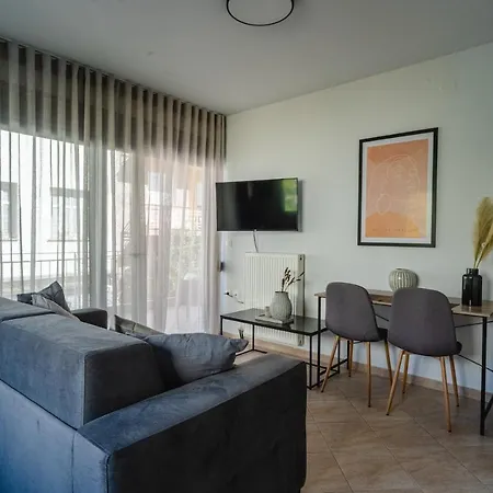 Apartment #k10 Chic 1 Bedroom In The Centre Of *