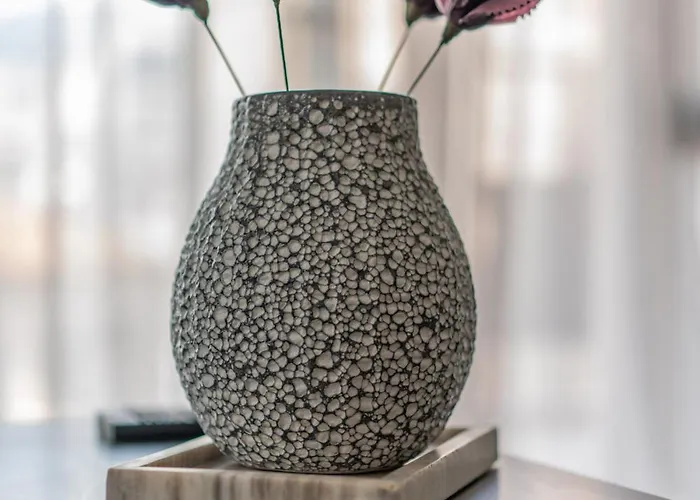 Apartment #k10 Chic 1 Bedroom In The Centre Of *